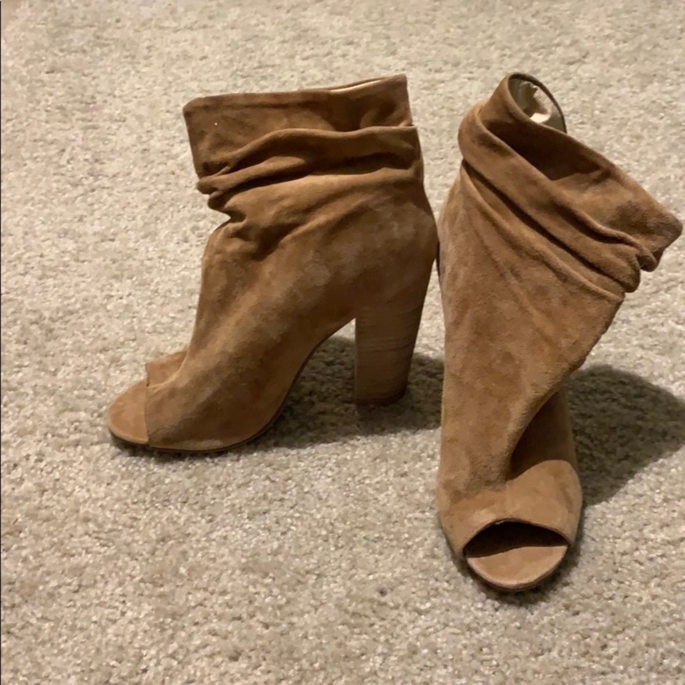 Suede leather peep toe booties